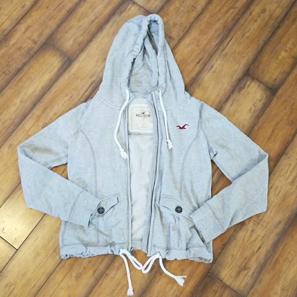 Hollister sweater